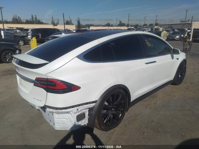 Photo 3 VIN: 5YJXCBE27LF284776 - TESLA MODEL X 