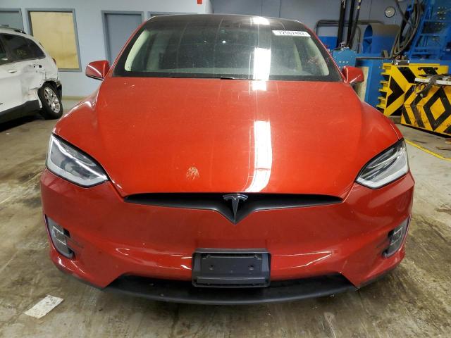 Photo 4 VIN: 5YJXCBE28GF004076 - TESLA MODEL X 