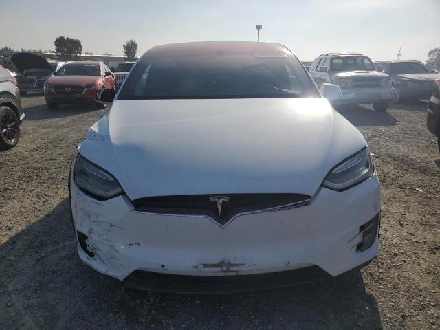 Photo 4 VIN: 5YJXCBE28GF009052 - TESLA MODEL X 