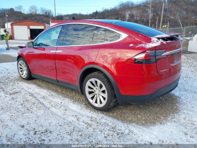 Photo 2 VIN: 5YJXCBE28GF016454 - TESLA MODEL X 