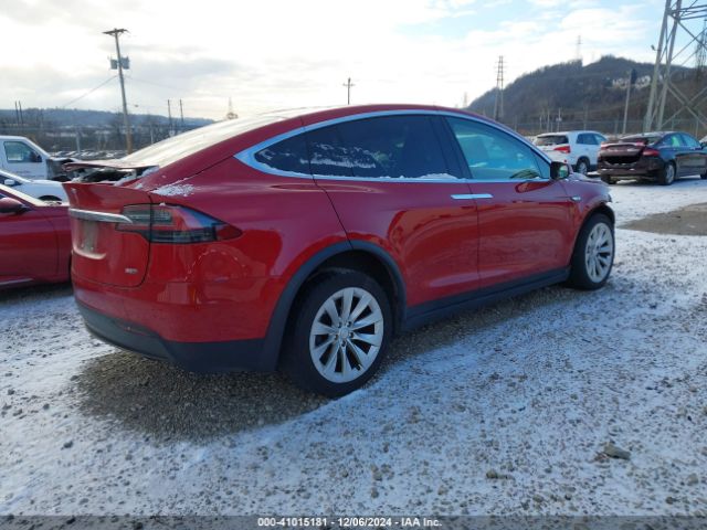 Photo 3 VIN: 5YJXCBE28GF016454 - TESLA MODEL X 