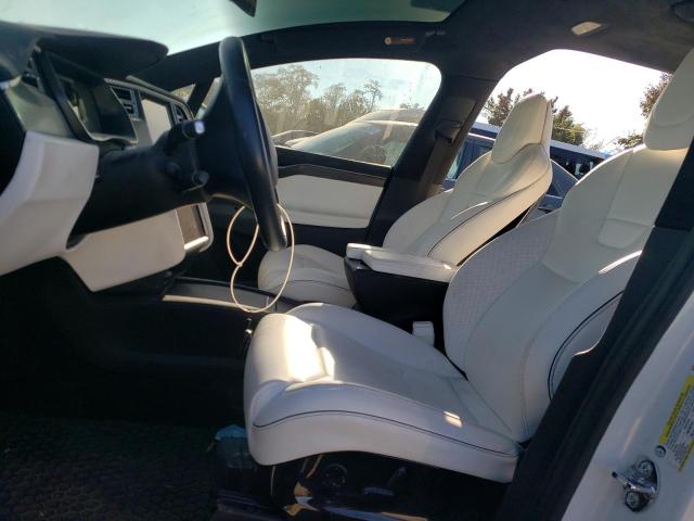 Photo 6 VIN: 5YJXCBE28GF030919 - TESLA MODEL X 