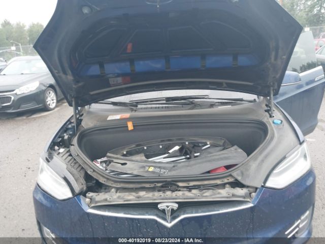 Photo 9 VIN: 5YJXCBE28HF053781 - TESLA MODEL X 