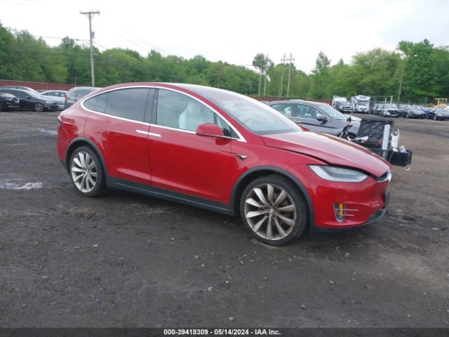 Photo 0 VIN: 5YJXCBE28HF054171 - TESLA MODEL X 