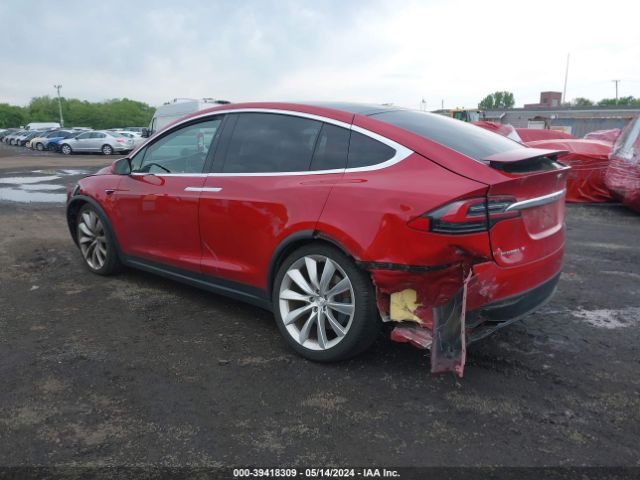 Photo 2 VIN: 5YJXCBE28HF054171 - TESLA MODEL X 