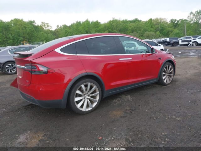 Photo 3 VIN: 5YJXCBE28HF054171 - TESLA MODEL X 