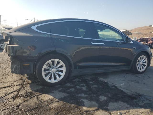 Photo 2 VIN: 5YJXCBE28HF054784 - TESLA MODEL X 