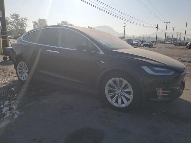 Photo 3 VIN: 5YJXCBE28HF054784 - TESLA MODEL X 