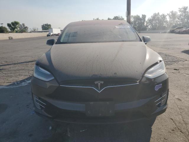 Photo 4 VIN: 5YJXCBE28HF054784 - TESLA MODEL X 