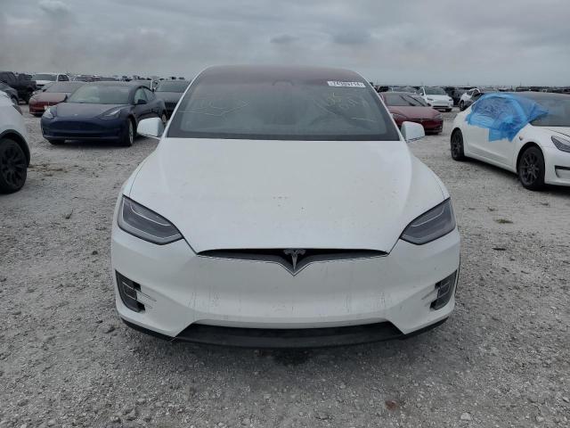 Photo 4 VIN: 5YJXCBE28HF076817 - TESLA MODEL X 