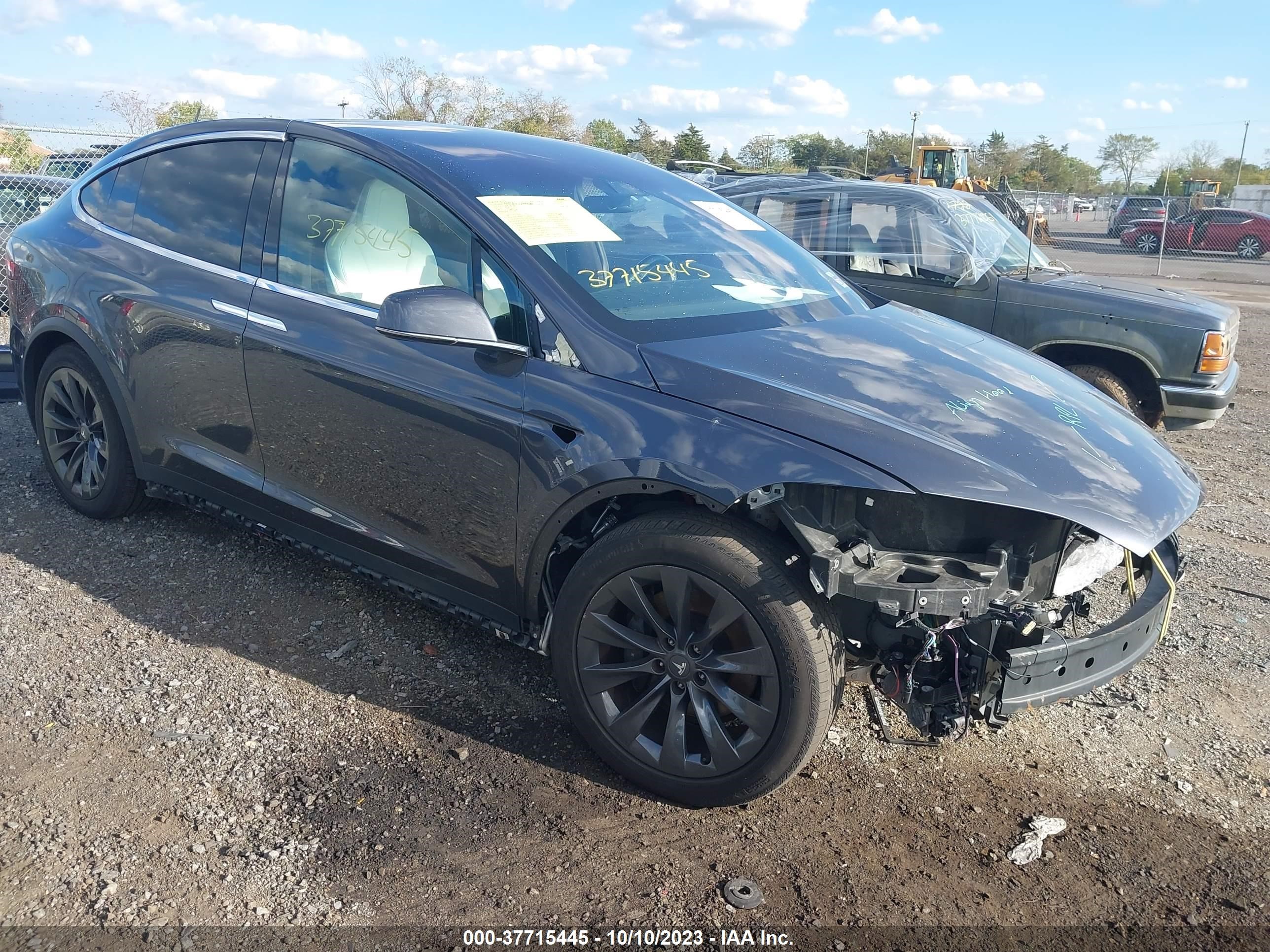 Photo 0 VIN: 5YJXCBE28JF138397 - TESLA MODEL X 