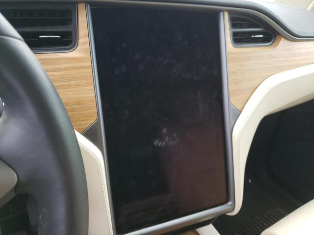 Photo 8 VIN: 5YJXCBE28KF184572 - TESLA MODEL X 