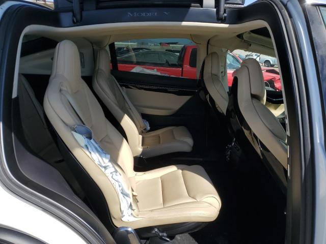 Photo 10 VIN: 5YJXCBE29GF012087 - TESLA MODEL X 