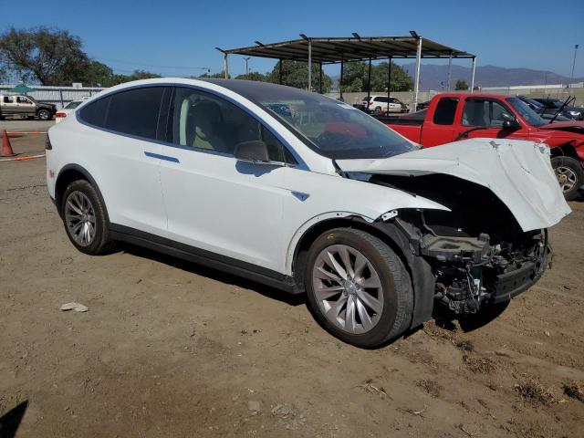 Photo 3 VIN: 5YJXCBE29GF012087 - TESLA MODEL X 