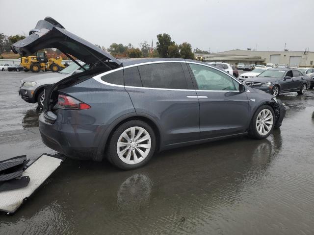 Photo 2 VIN: 5YJXCBE29GF012316 - TESLA MODEL X 