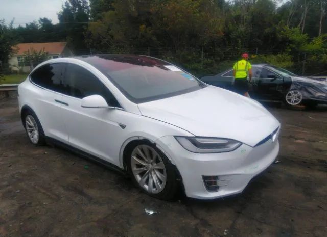 Photo 0 VIN: 5YJXCBE29GF017676 - TESLA MODEL X 