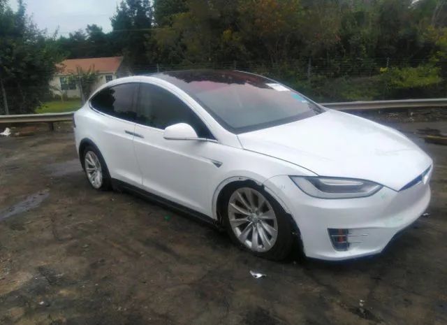 Photo 5 VIN: 5YJXCBE29GF017676 - TESLA MODEL X 