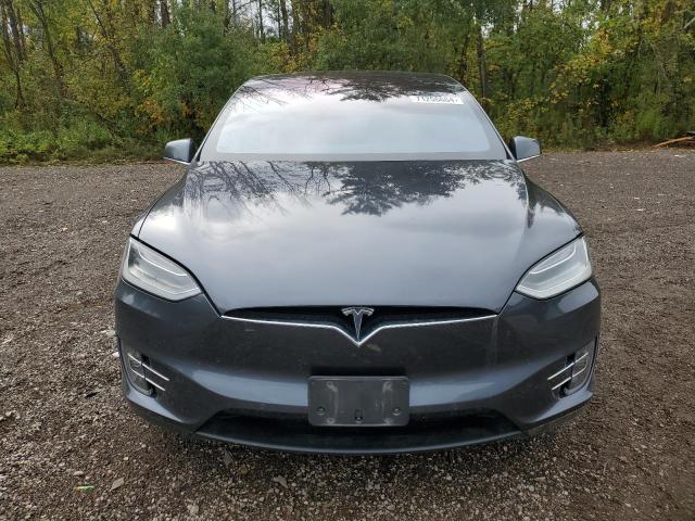 Photo 4 VIN: 5YJXCBE29GF029407 - TESLA MODEL X 