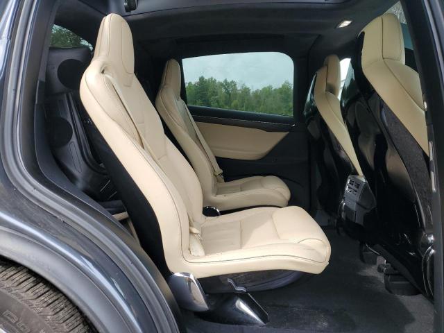 Photo 9 VIN: 5YJXCBE29GF029407 - TESLA MODEL X 