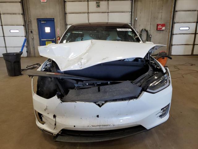 Photo 4 VIN: 5YJXCBE29JF116876 - TESLA MODEL X 