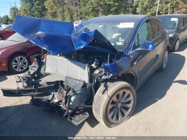 Photo 1 VIN: 5YJXCBE29JF120846 - TESLA MODEL X 