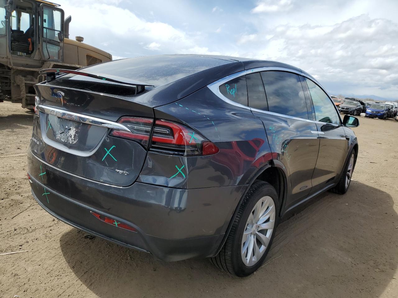 Photo 2 VIN: 5YJXCBE29JF121656 - TESLA MODEL X 