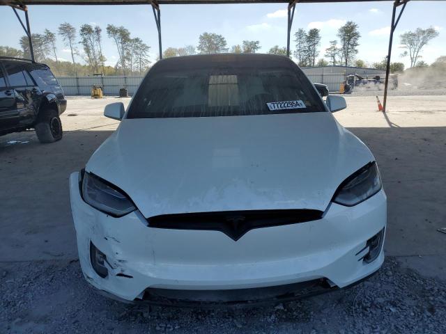 Photo 4 VIN: 5YJXCBE29KF183026 - TESLA MODEL X 