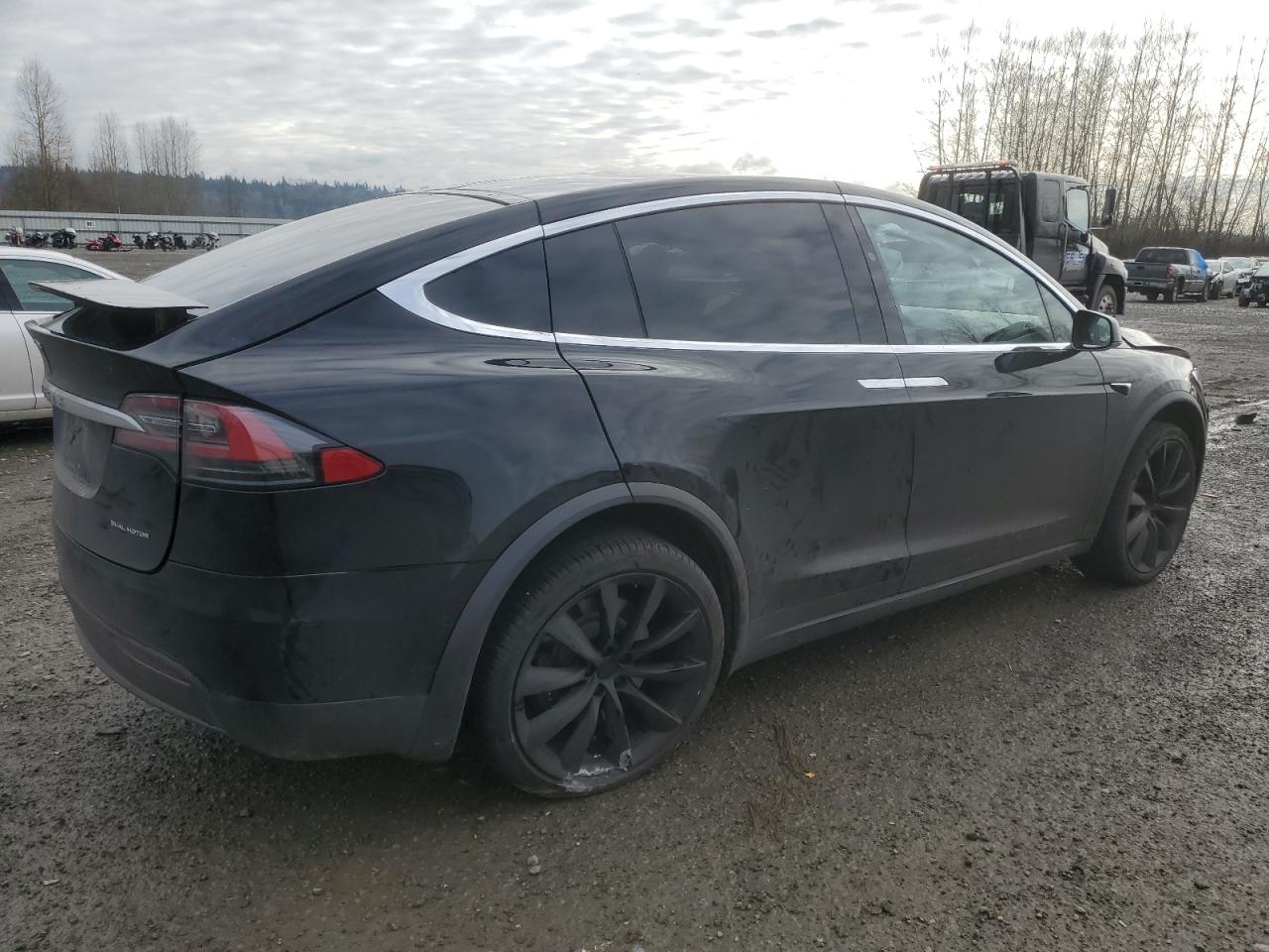 Photo 2 VIN: 5YJXCBE29MF323028 - TESLA MODEL X 