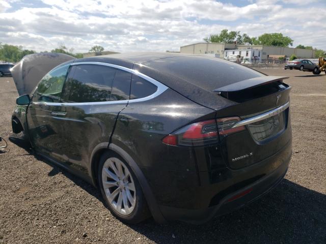 Photo 2 VIN: 5YJXCBE2XGF005097 - TESLA MODEL X 