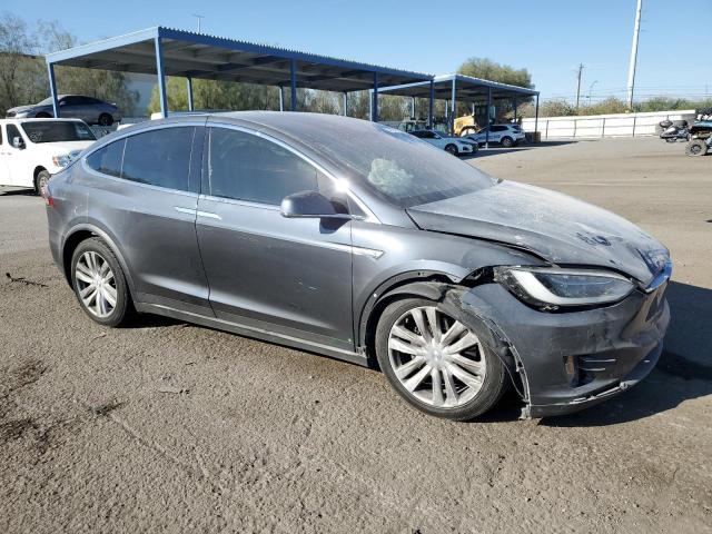 Photo 3 VIN: 5YJXCBE2XGF006623 - TESLA MODEL X 