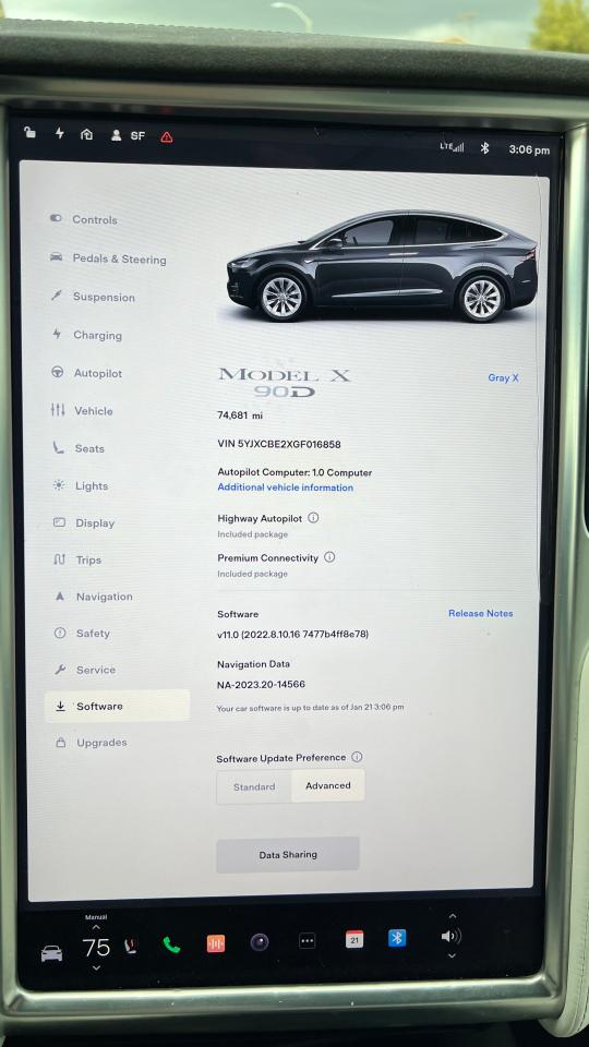 Photo 8 VIN: 5YJXCBE2XGF016858 - TESLA MODEL X 