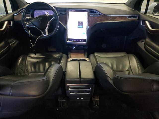 Photo 7 VIN: 5YJXCBE2XHF042491 - TESLA MODEL X 