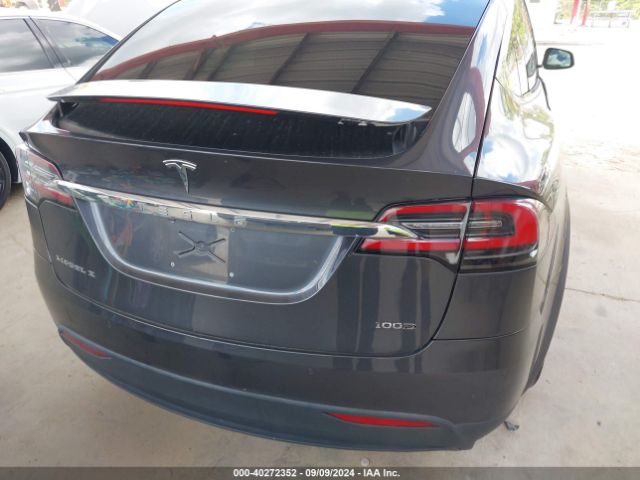 Photo 5 VIN: 5YJXCBE2XHF043771 - TESLA MODEL X 