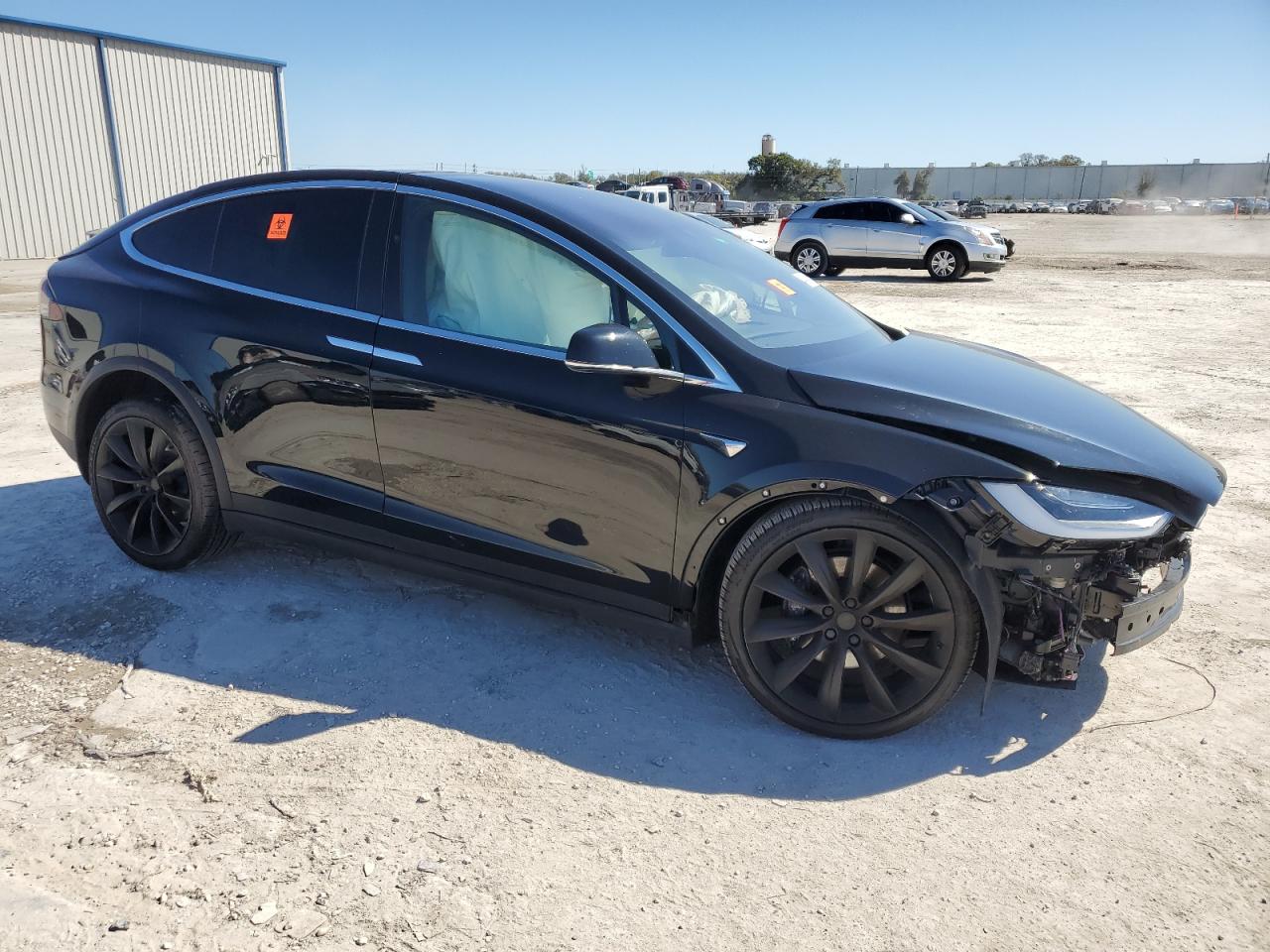 Photo 3 VIN: 5YJXCBE2XHF066497 - TESLA MODEL X 