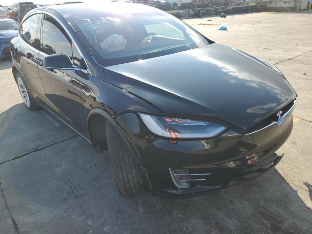 Photo 3 VIN: 5YJXCBE2XHF066838 - TESLA MODEL X 