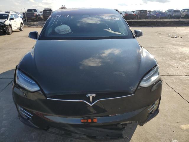 Photo 4 VIN: 5YJXCBE2XHF066838 - TESLA MODEL X 