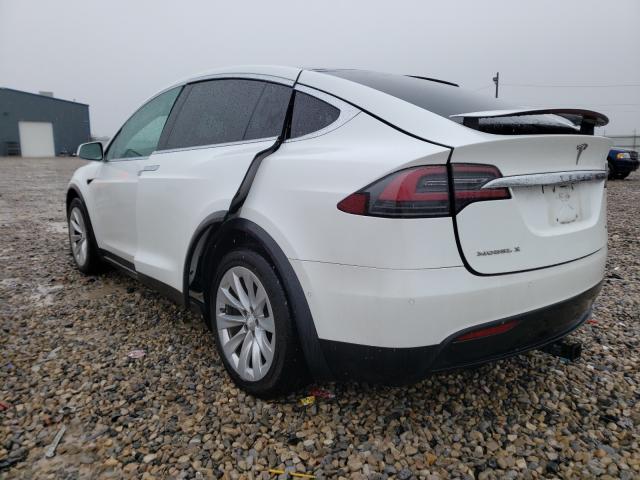 Photo 2 VIN: 5YJXCBE2XJF090319 - TESLA MODEL X 