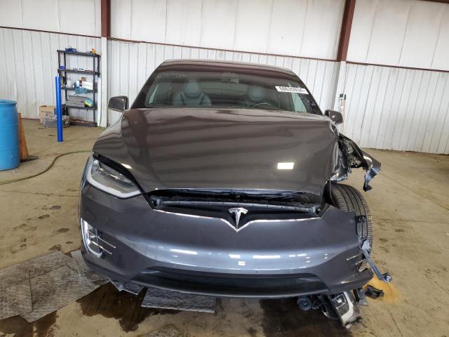 Photo 4 VIN: 5YJXCBE2XKF211366 - TESLA MODEL X 