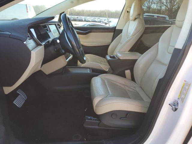 Photo 6 VIN: 5YJXCBE40HF051847 - TESLA MODEL X 