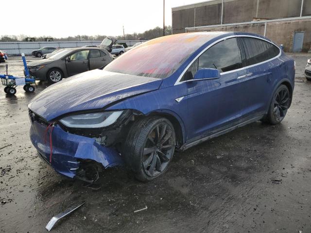 Photo 0 VIN: 5YJXCBE41GF001165 - TESLA MODEL X 