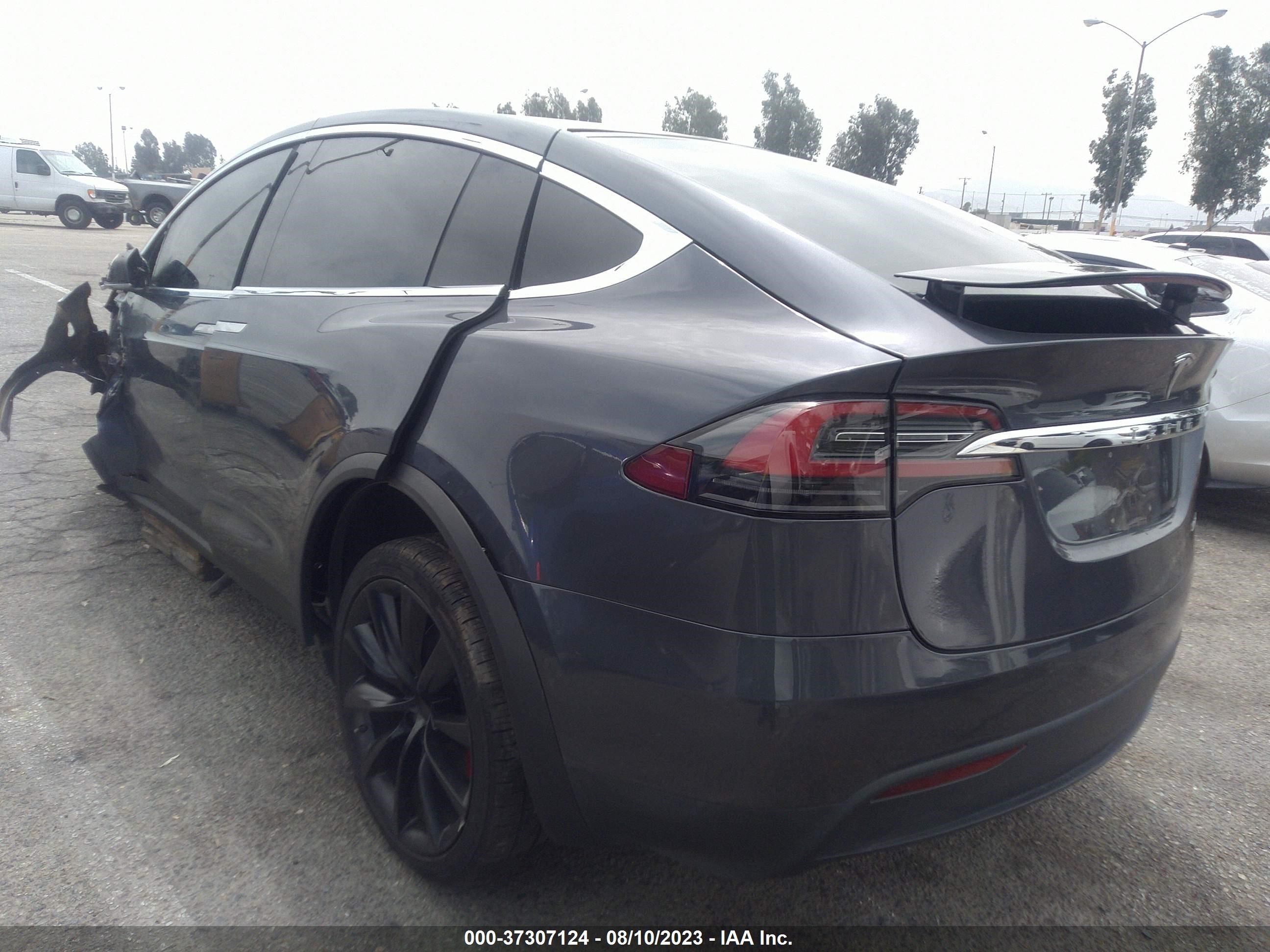 Photo 2 VIN: 5YJXCBE41MF320576 - TESLA MODEL X 