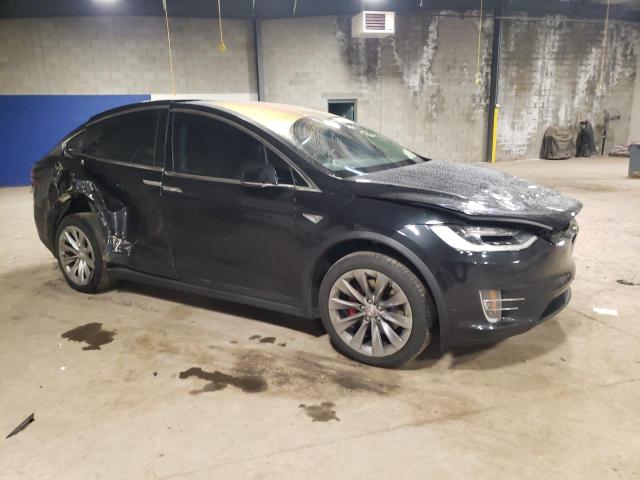 Photo 3 VIN: 5YJXCBE43GF000910 - TESLA MODEL X 