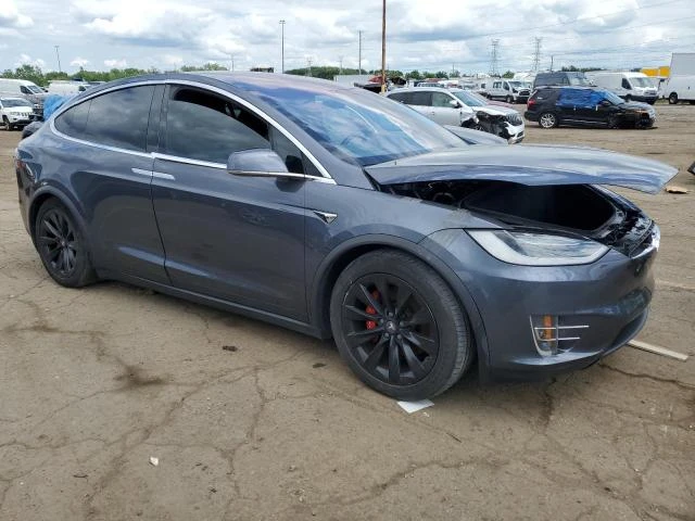 Photo 3 VIN: 5YJXCBE43KF152985 - TESLA MODEL X 