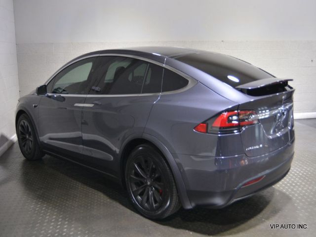 Photo 2 VIN: 5YJXCBE43KF152985 - TESLA MODEL X 