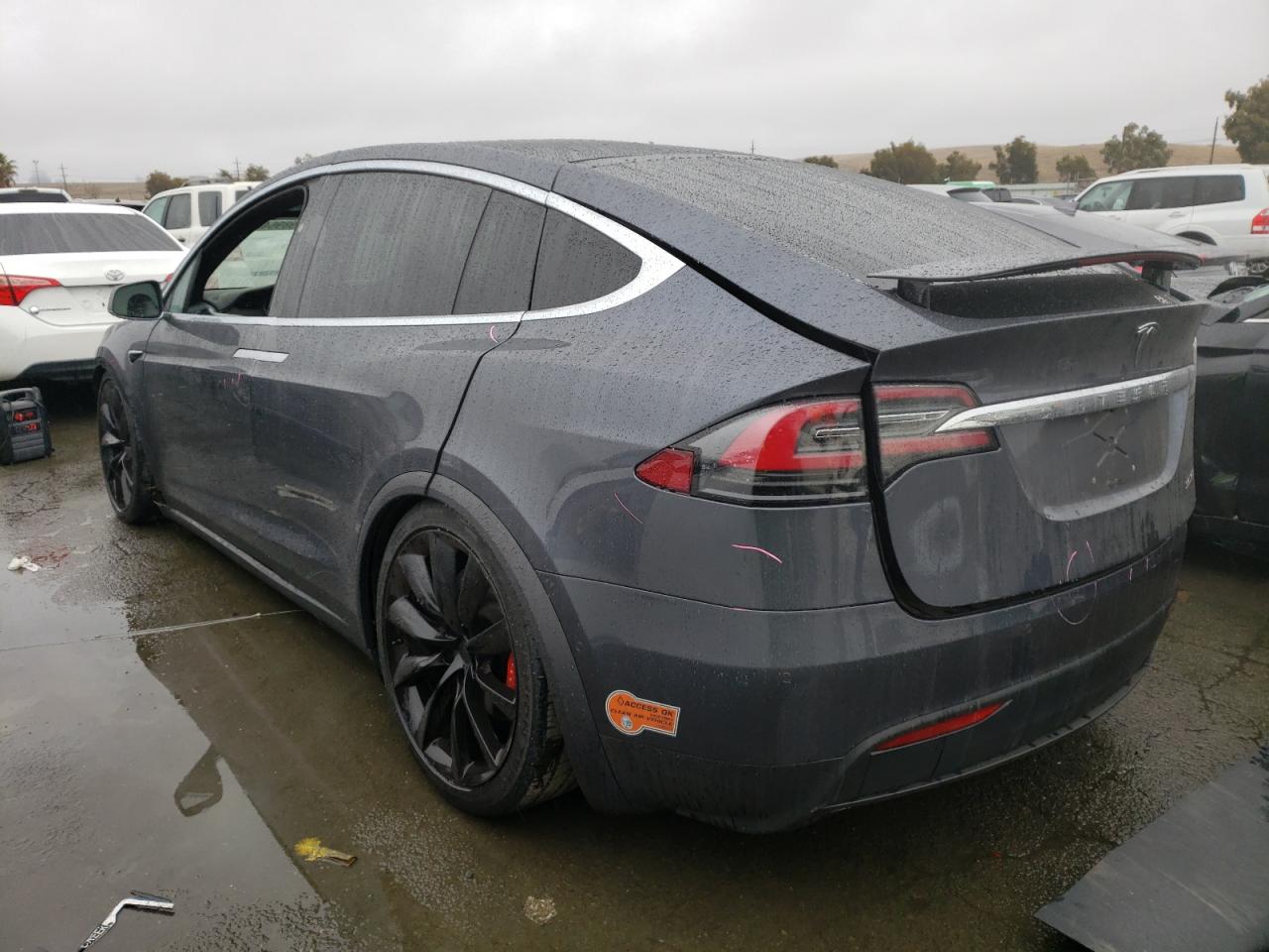 Photo 2 VIN: 5YJXCBE43KF185324 - TESLA MODEL X 