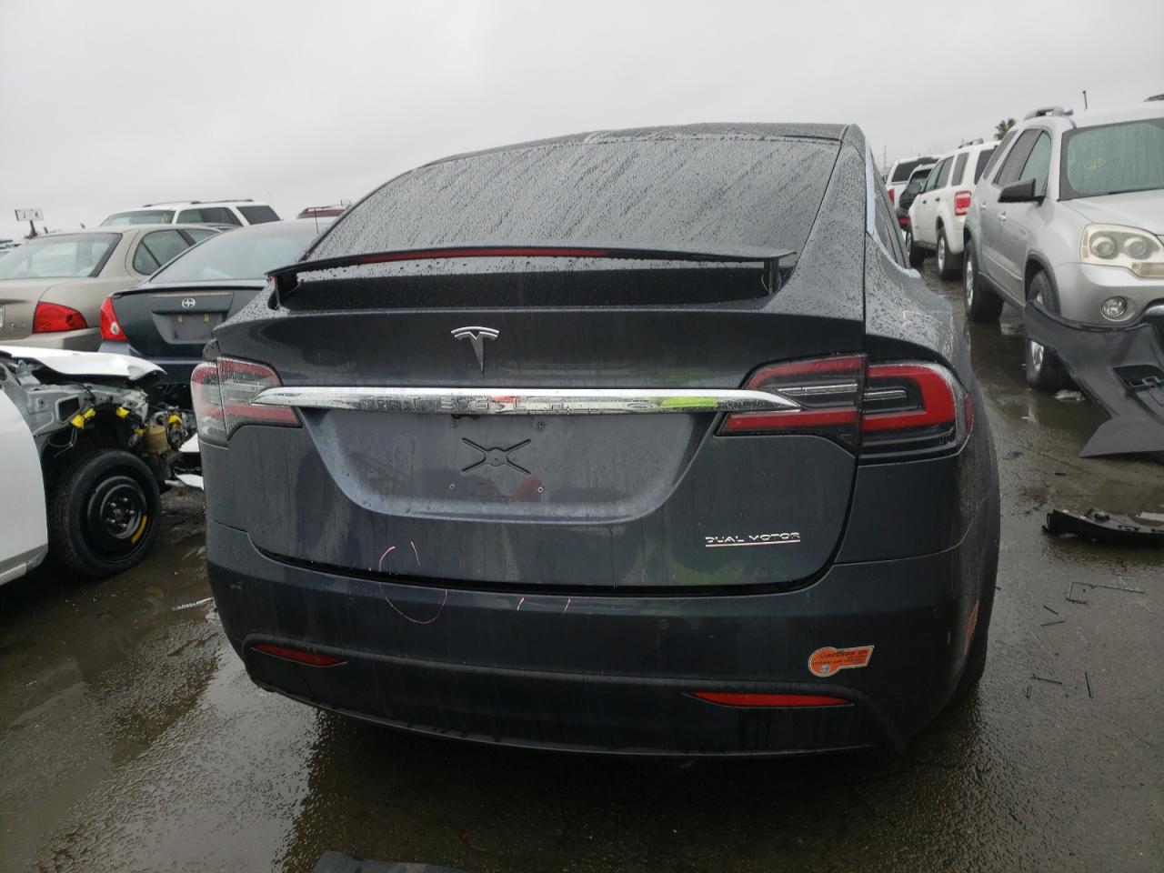 Photo 6 VIN: 5YJXCBE43KF185324 - TESLA MODEL X 