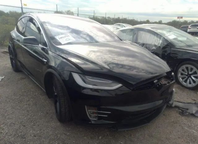 Photo 0 VIN: 5YJXCBE44HF061068 - TESLA MODEL X 