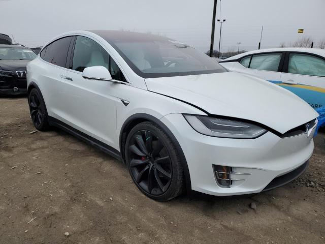 Photo 3 VIN: 5YJXCBE44KF180844 - TESLA MODEL X 