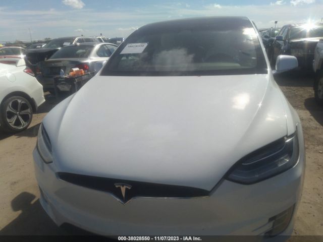 Photo 5 VIN: 5YJXCBE44KF180844 - TESLA MODEL X 