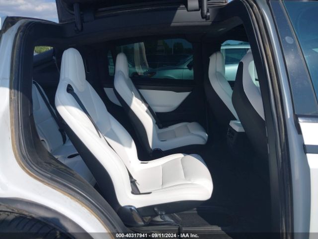 Photo 7 VIN: 5YJXCBE44KF211655 - TESLA MODEL X 